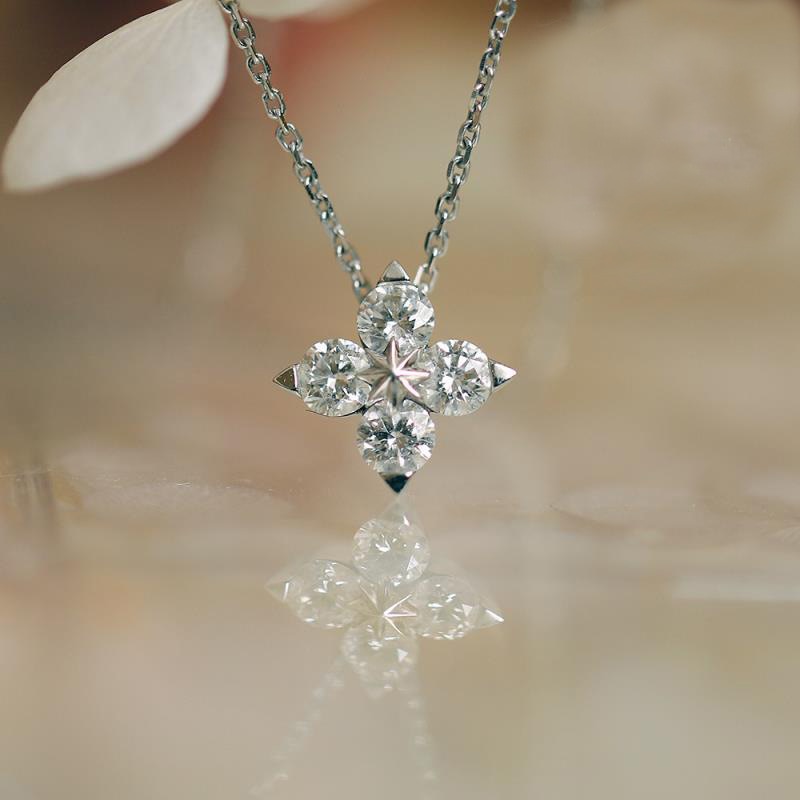 Crystal Clover Flower Pendant Necklace